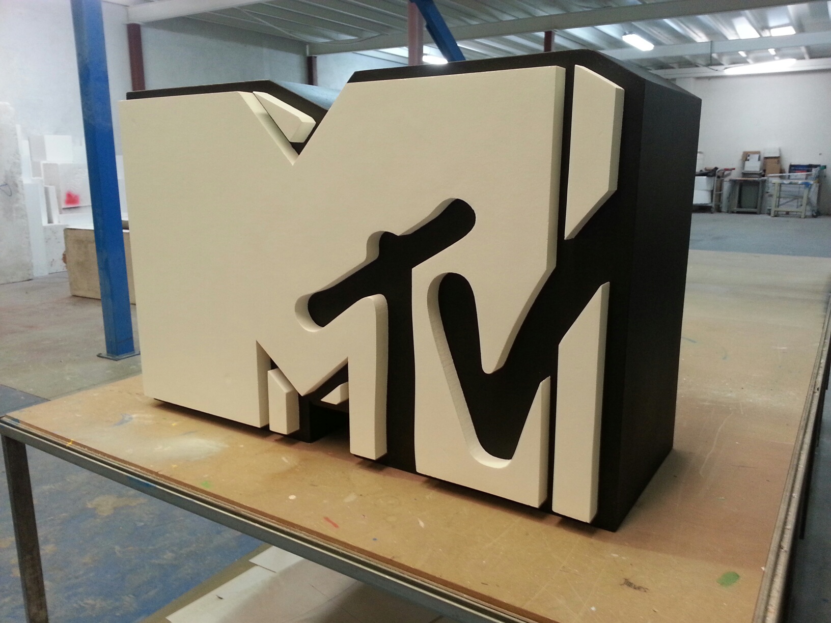 Corpóreo MTV 1