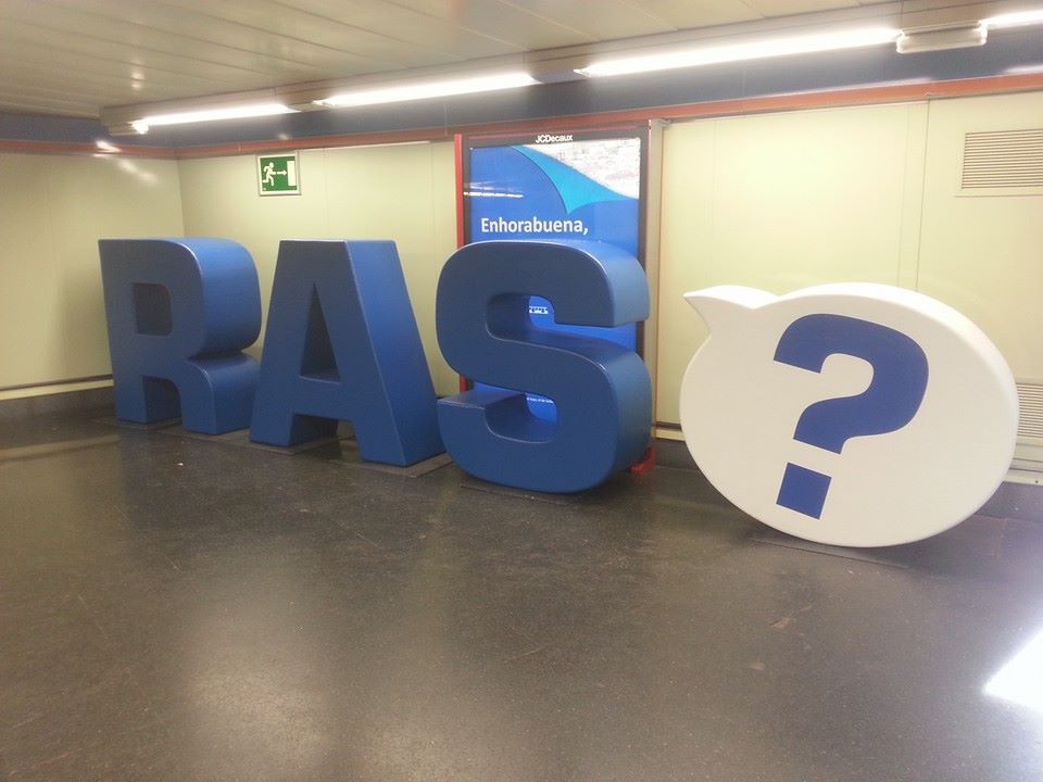 971242_10202621009378928_1764369836_n