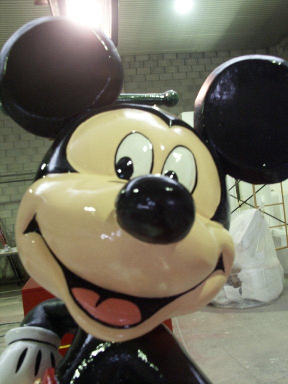 FIGURA MICKEY